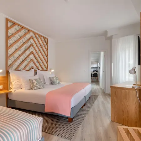 Szálloda Aqua Natura Bay 4*
