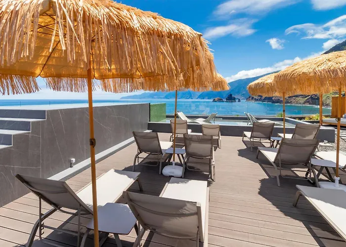 Aqua Natura Bay Hotel Porto Moniz