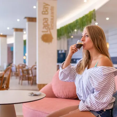 Aqua Natura Bay 4*