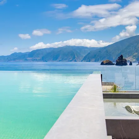 Aqua Natura Bay 莫尼兹港