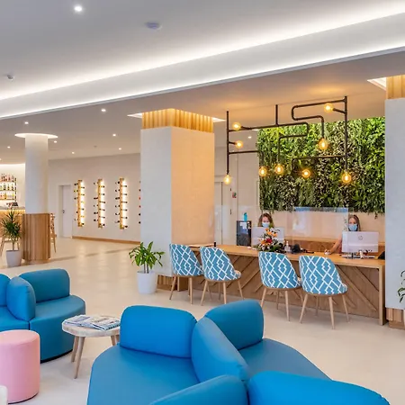 Aqua Natura Bay 4*