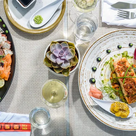 호텔 Aqua Natura Bay 4*