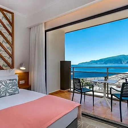Hotel Aqua Natura Bay 4*