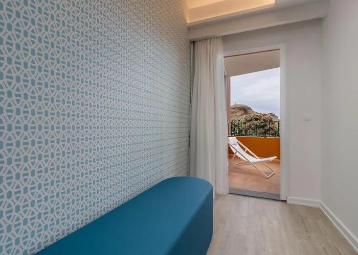 מלון Aqua Natura Bay