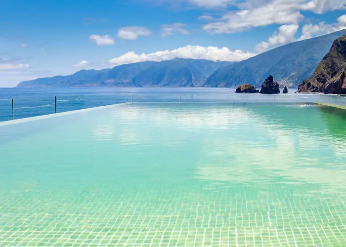 Aqua Natura Bay Hotel Porto Moniz